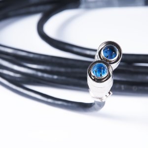 Кабель управления FUBAG с двумя разъемами 3 PIN (папа) для пульта  ДУ 41113. в Великом Новгороде фото