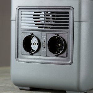 Портативная электростанция FUBAG AS 1200i (аккумулятор LiFePO4) в Великом Новгороде фото