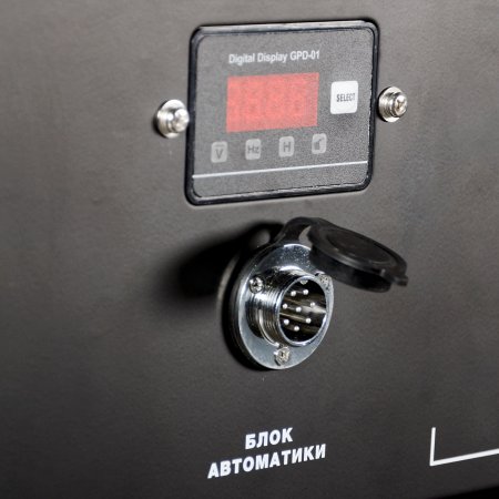 Бензиновый генератор с электростартером и коннектором автоматики FUBAG BS 7500 A ES в Великом Новгороде фото
