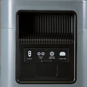 Портативная электростанция FUBAG AS 4800i (аккумулятор LiFePO4) в Великом Новгороде фото
